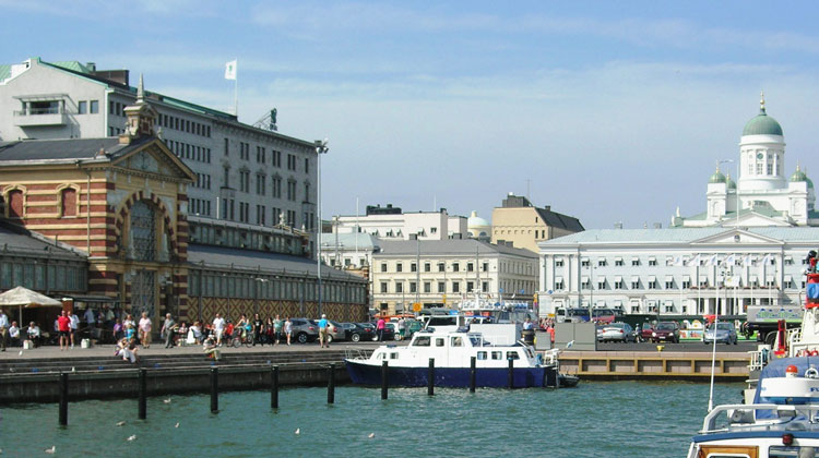 Blick auf Helsininki Hafen
