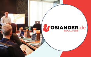 FDP NRW (10) Logo von Osiander in weißer Bubble, daneben Szene eines Businessmeetings: Person spricht vor Gruppe, die auf Laptops mitschreibt